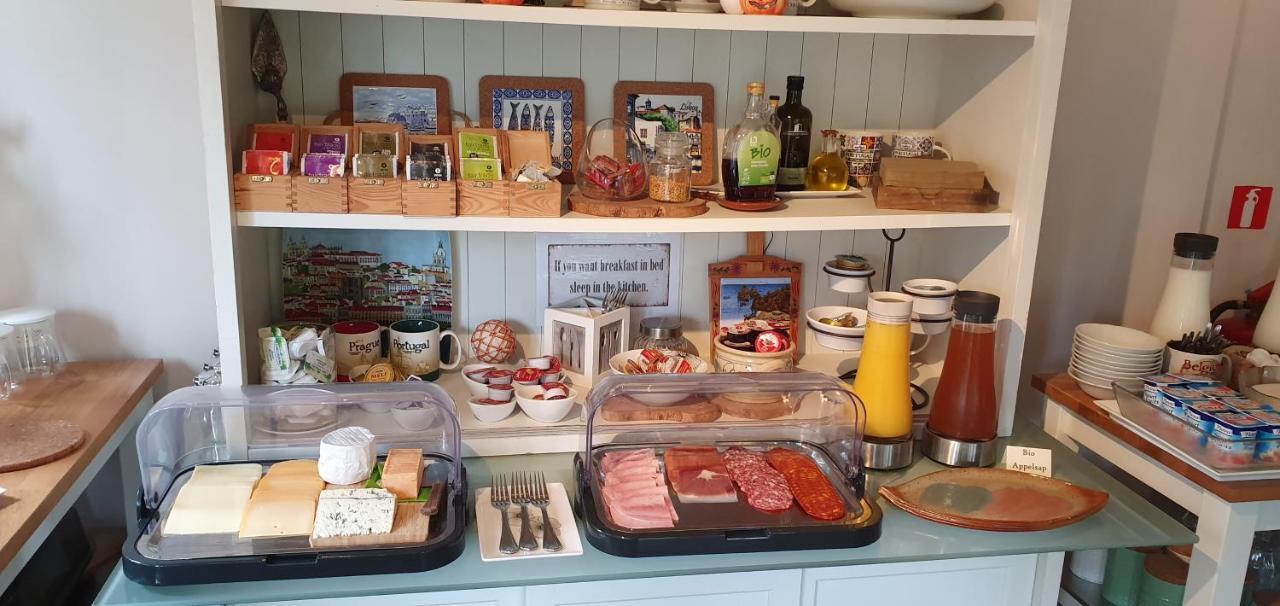Hotel Restaurant The Kings Head Inn 부런 외부 사진